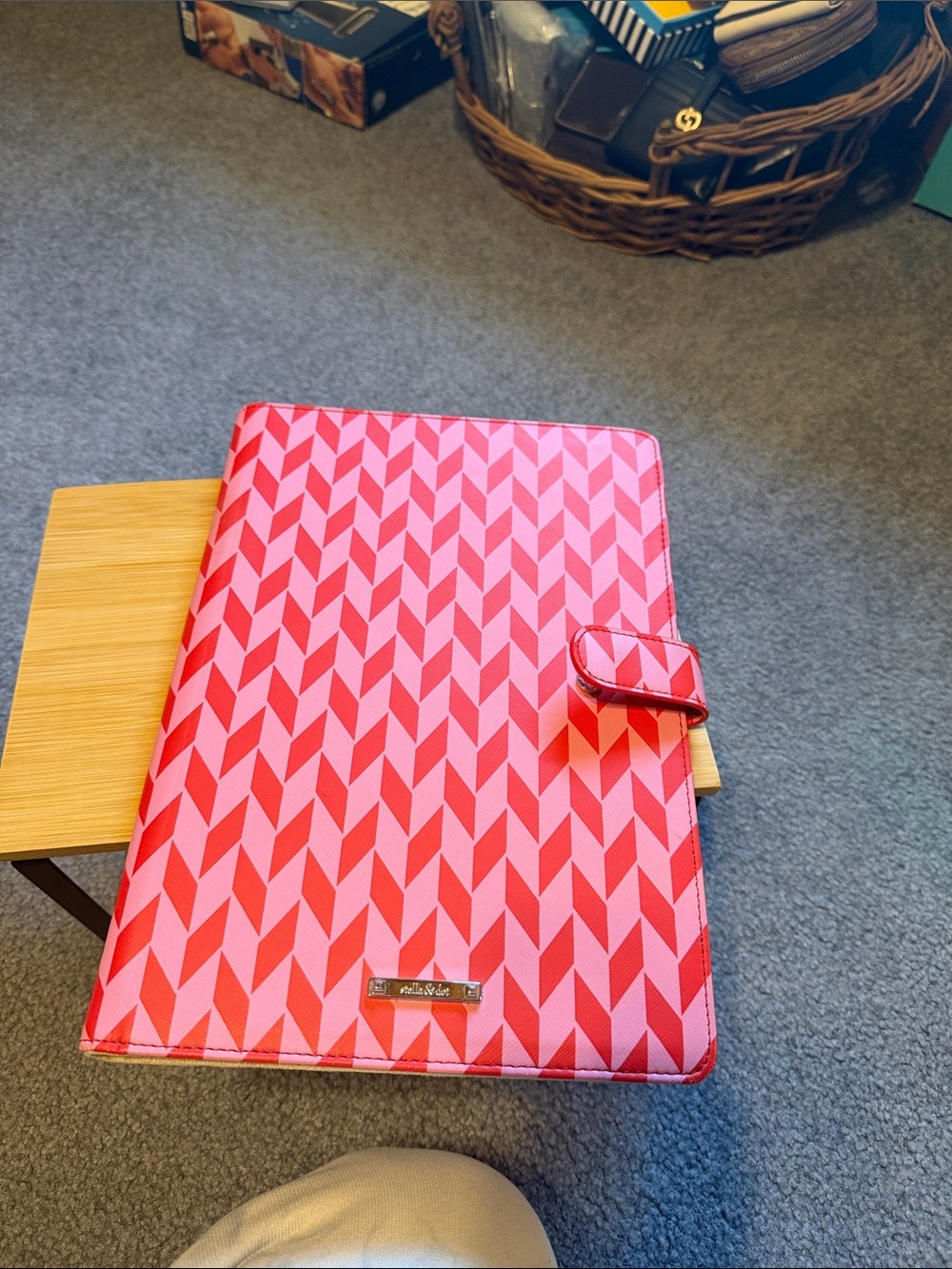 Stella and Dot pink organizer for jewelry